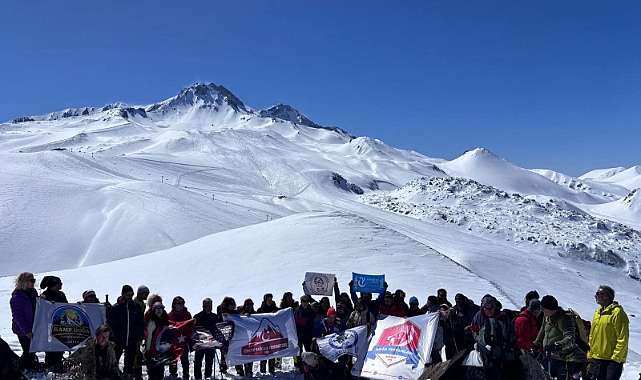 Kayseri’de Kadınlar Günü’ne Özel Lifos Dağı Zirve Tırmanışı