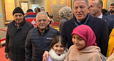 Kayseri’de Kutsal Emanetler Sergisine Yoğun İlgi: Ramazan’da Fuar Alanı Dolup Taşıyor