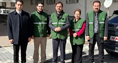 Kayseri’de Yeşilay’dan İlçe İlçe Aile Ziyaretleri: Bağımlılıkla Mücadelede Farkındalık Çalışması