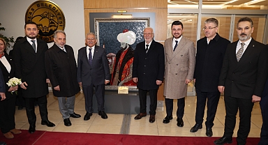 Mustafa Elitaş’tan Talas Belediyesi’ne Övgü: “Yapılan Hizmetler Takdire Şayan”