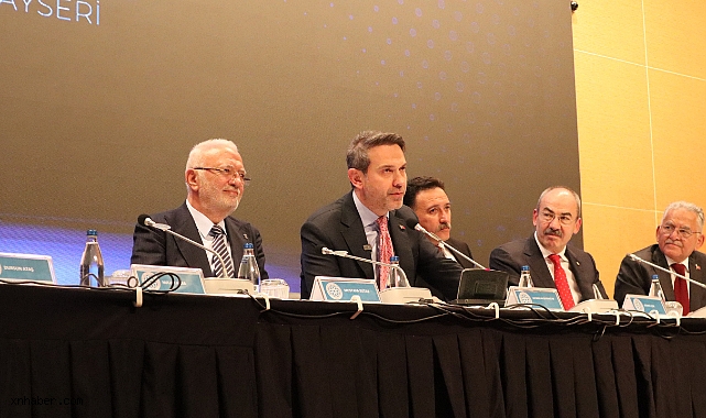 Alparslan Bayraktar: Türkiye kullandığı enerjinin 3’te 2’sini ithal ediyor