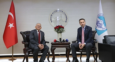 Bakan Bayraktar'dan Kayseri'ye Övgü: