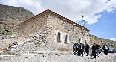 Büyükkılıç’tan Tarihi Miras Hamlesi: Develi’de Seyyid Abdul İlyas Türbesi Ziyaret Edildi