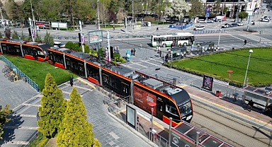 Büyükşehir’den Raylarda Bayram Sürprizi: “Çocuk Treni” Kayseri’yi Coşturdu