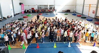 Develi’de 550 Öğrenci Sporla Buluştu: Büyükşehir’den Dolu Dolu Etkinlik