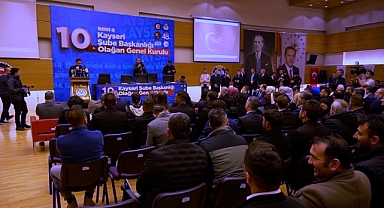 Hizmet-İş Kayseri Şubesi'nde Yavuz Navruz yeniden başkan seçildi