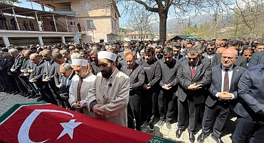 Kahramanmaraş’ta Okul Saldırısı: Öğrencilerini Koruyan Öğretmen Hayatını Kaybetti