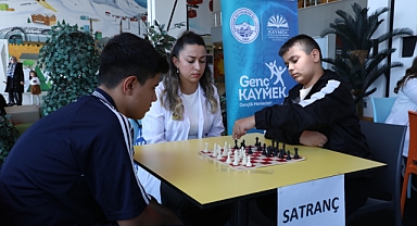 KAYMEK’te Akıl Oyunları Turnuvası: Gençler Zekâ ve Stratejide Yarıştı