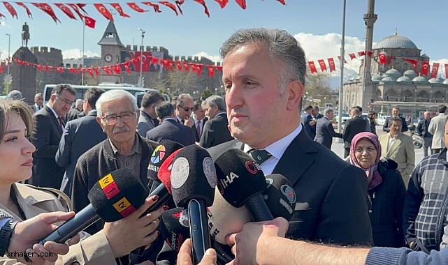 Kayseri’de 23 Nisan Coşkusu: “Okul Güvenliğinde Endişeye Mahal Yok”