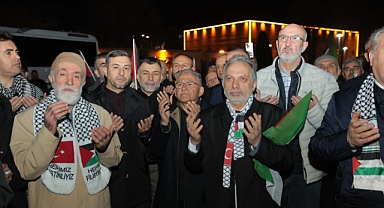 Kayseri’de “Filistin’i Unutma Yürüyüşü”: Başkan Büyükkılıç Vatandaşlarla Birlikte Yürüdü