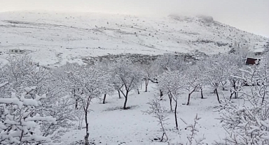 Kayseri’de Kar Sürprizi: Akkışla ve Tomarza Beyaza Büründü