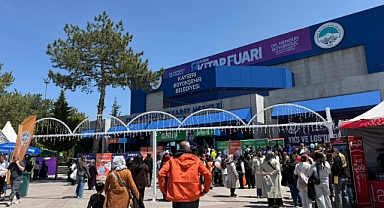 Kayseri’de Kitap Şöleni: 8. Kitap Fuarı’nda Rekor Kıran Final Haftası!