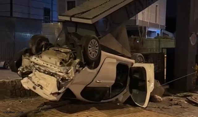 Kayseri’de otomobil beton bloğa çarptı: Sürücü yaralandı