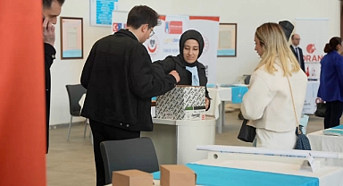 Kayseri’de Sağlık Turizmi Zirvesi: Uluslararası Çalıştay ve Fuarla Küresel İş Birliği Güçlendi