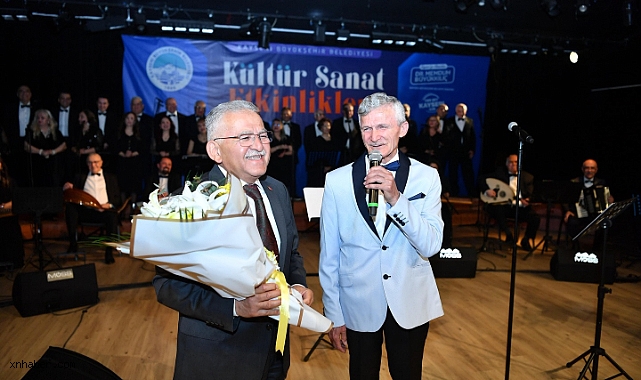 Kayseri’de Türk Sanat Müziği Rüzgarı: Büyükkılıç Kent Korosu Konseri’nde Vatandaşlarla Buluştu