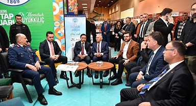 Kayseri Kitap Fuarı kapılarını açtı: 518 yayınevi, 500 yazar ve milyonlarca kitap