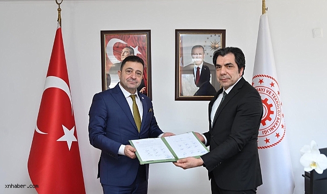 Kayseri OSB’de Güven Tazelendi: Mehmet Yalçın Yetki Belgesini Aldı