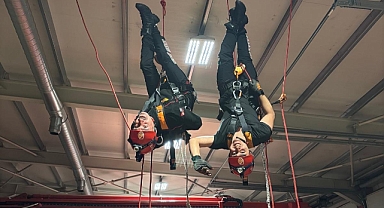 Kayseri OSB İtfaiyesinde Zorlu Parkur Eğitimi: Yüksekte Çalışma ve Yaralı Kurtarma Tatbikatı