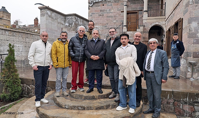 Zafer Algöz ve Can Yılmaz’dan Talas Sahaflar Çarşısı’na Tam Not: “Gençler İçin Çok Kıymetli”