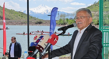 Başkan Büyükkılıç’tan İncesu Marina’ya Plaj Voleybolu Müjdesi