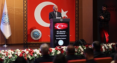 ERCİYES ZİRVESİ’NDE DİKKAT ÇEKEN MESAJ! 
