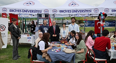 ERÜ’de Evim Kampüs’26 Sıfır Atık Festivali Başladı: Öğrencilerden Yoğun İlgi