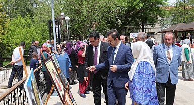 Huzurevinde Gönül Köprüsü: Gençlerin Fırçasından Ulu Çınarlara Sanat Selamı