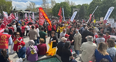 Kayseri’de DİSK ve KESK’ten 1 Mayıs yürüyüşü: “Emeğimiz için buradayız”