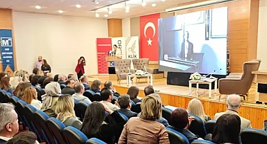 Kayseri’de Ekonomi ve Vizyon Zirvesi Düzenlendi: İş Dünyası ve Akademi Bir Araya Geldi