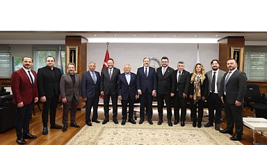 Kayseri’den Avrupa’ya Ticaret Köprüsü: Başkan Büyükkılıç MÜSİAD Hollanda Heyetiyle Bir Araya Geldi