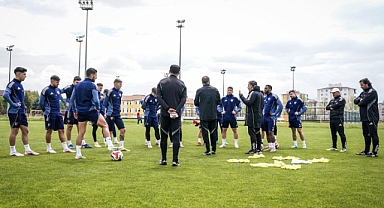 Kayserispor Veda Maçına Hazırlanıyor: Rakip Konyaspor