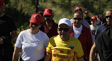 Başkan Büyükkılıç, Ali Dağı'nda Sporseverlerle Doğa Yürüyüşüne Katıldı
