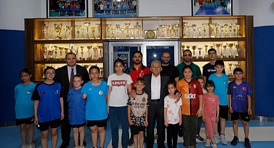 Başkan Büyükkılıç Genç Sporcularla Buluştu: