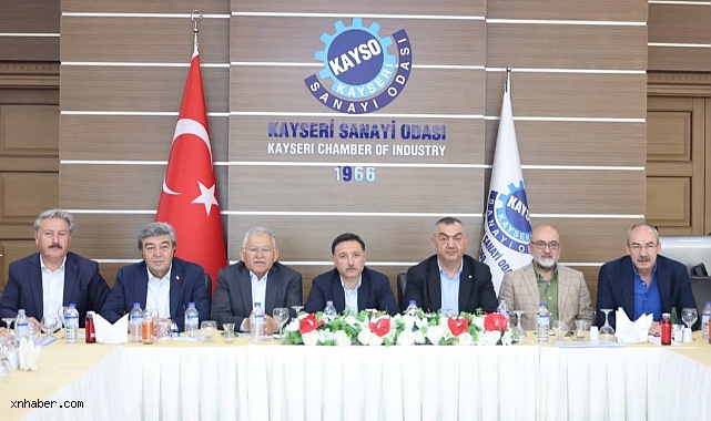 Başkan Büyükkılıç, KAYSO İstişare Toplantısında Sanayicilerle Buluştu