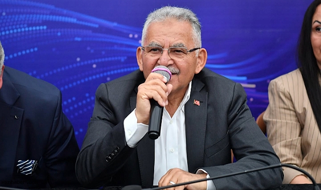 Başkan Büyükkılıç Vatandaşlarla Buluştu: Sorular Tek Tek Yanıtlandı