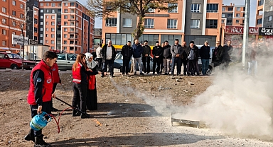 BÜYÜKŞEHİR'DEN 16 İLÇEDE DİN GÖREVLİLERİNE AFET VE YANGIN EĞİTİMİ