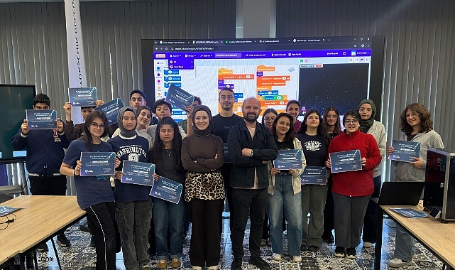 Kayseri’de geleceğin yazılımcıları yetişiyor! Bilişim Akademisi’nde bir dönem daha tamamlandı