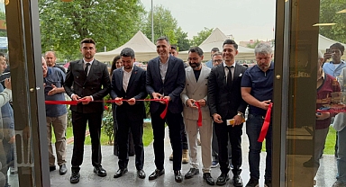 Kayseri'de Op. Dr. Yahya Melih Işık'tan Yeni Klinik Açılışı