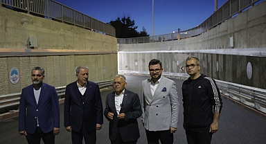Kayseri'de Trafiği Rahatlatacak Dev Projede İlk Etap Açıldı! Başkan Büyükkılıç Gece Yarısı Sahadaydı