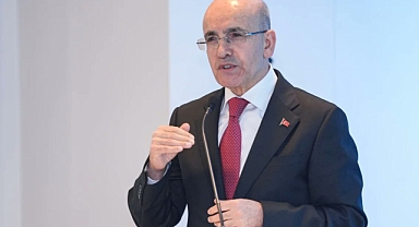 Bakan Şimşek: Bütçe açığında iyileşme sürüyor, faiz dışı fazla 521 milyar TL oldu