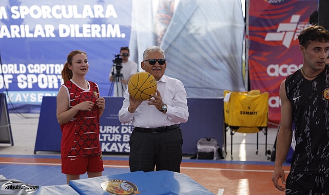 Başkan Büyükkılıç, FIBA 3x3 Lite Quest 2026 Turnuvası'nda sporcularla buluştu