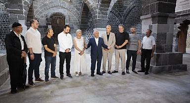 Başkan Büyükkılıç, Restorasyonu Tamamlanan 5 Asırlık Bedesten'i İnceledi