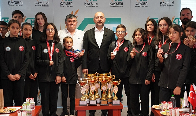 KTB ERVA Spor Okulu sporcularından Başkan Recep Bağlamış'a ziyaret