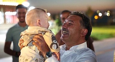 Vali Gökmen Çiçek, Recep Tayyip Erdoğan Millet Bahçesi'nde vatandaşlarla buluştu